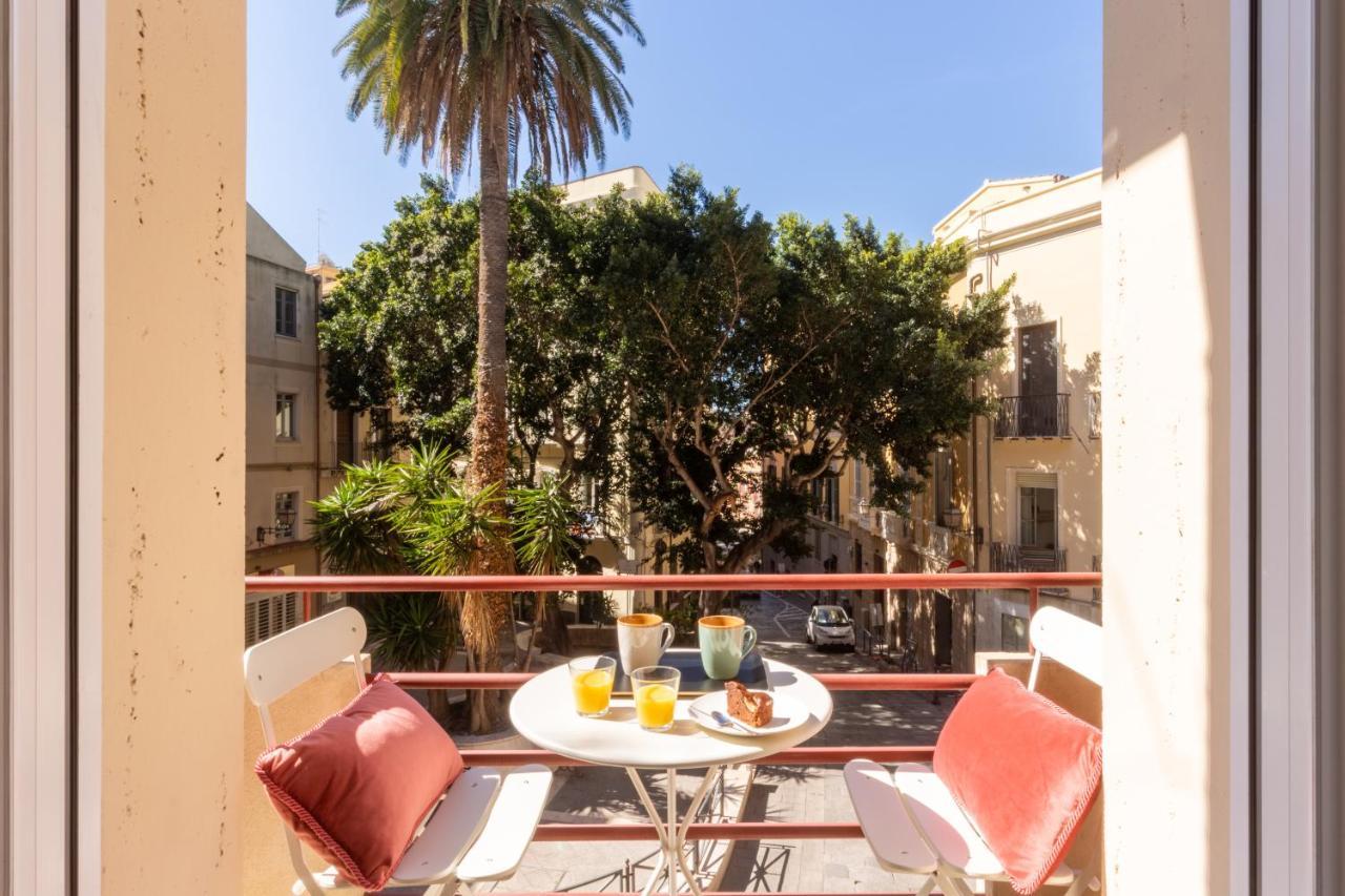 Suite Cagliari Luaran gambar